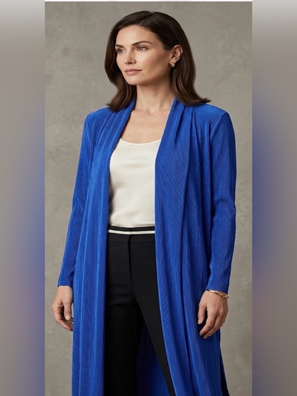 Cyrus Women’s Blue Cardigan Sweater Size M MSRP $64
